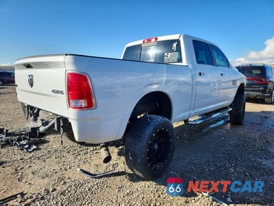 Trzecie zdjęcie samochodu z tyłu: 2017 RAM 2500 LARAMIE VIN:3C6UR5FL4HG695197 - miniatura