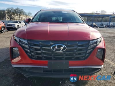 Piąte zdjęcie samochodu w środku: 2022 HYUNDAI TUCSON SEL VIN:5NMJB3AEXNH107977 - miniatura