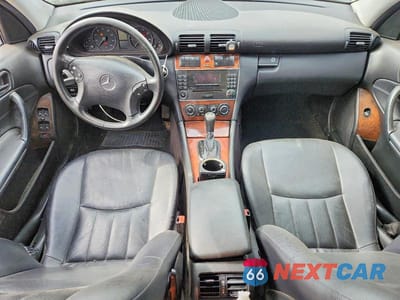 Zdjęcie 8 z 11 samochodu: 2006 MERCEDES-BENZ C 280 VIN:WDBRF54HX6A830036 - miniatura