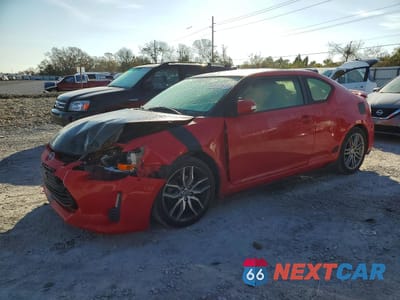 2015 SCION TC BASE JTKJF5C71F3092938 - główne zdjęcie licytacji z USA - miniatura