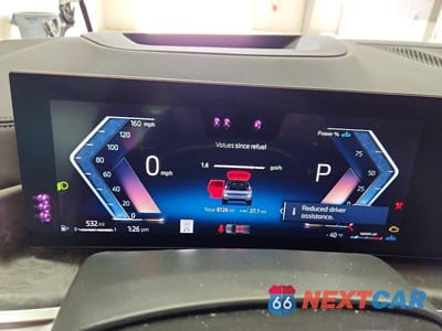 Zdjęcie 9 z 12 samochodu: 2025 BMW X7 XDRIVE40I VIN:5UX23EM07S9Z89841 - miniatura