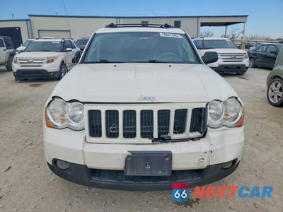 Piąte zdjęcie samochodu w środku: 2008 JEEP GRAND CHEROKEE LAREDO VIN:1J8HS48N98C124467 - miniatura