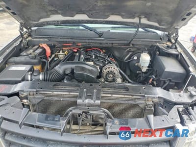 Zdjęcie 11 z 13 samochodu: 2008 GMC SIERRA K1500 VIN:2GTEK13M581187143 - miniatura