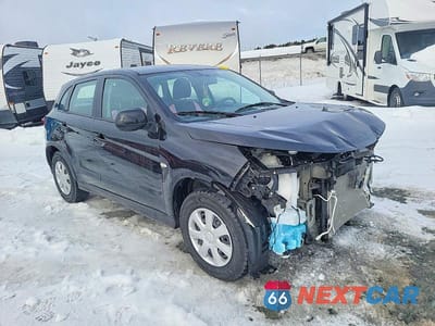Czwarte zdjęcie samochodu z boku: 2025 MITSUBISHI RVR ES 4DR 4WD VIN:JA4AJUAU3SU600253 - miniatura