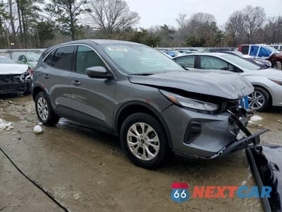 Czwarte zdjęcie samochodu z boku: 2023 FORD ESCAPE ACTIVE VIN:1FMCU9GN7PUA01457 - miniatura