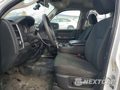 Zdjęcie 7 z 12 samochodu: 2023 RAM 1500 CLASSIC TRADESMAN VIN:1C6RR6FG3PS535883 - miniatura
