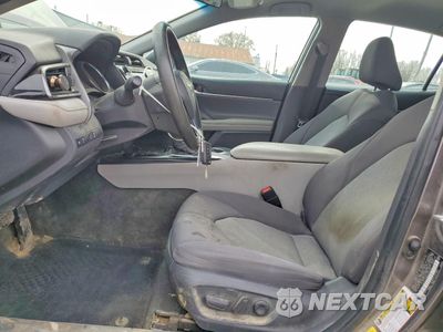 Zdjęcie 7 z 13 samochodu: 2020 TOYOTA CAMRY LE VIN:4T1C11AK5LU384401 - miniatura