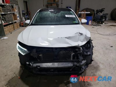Piąte zdjęcie samochodu w środku: 2019 VOLKSWAGEN JETTA SEL VIN:3VWE57BU8KM012023 - miniatura