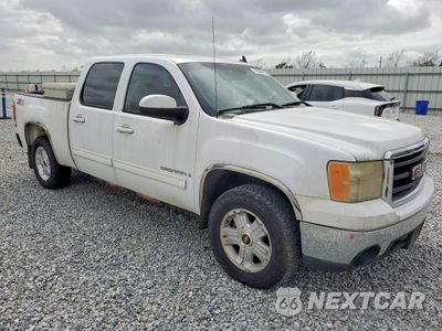 Czwarte zdjęcie samochodu z boku: 2007 GMC NEW SIERRA K1500 VIN:2GTEK133771689710 - miniatura