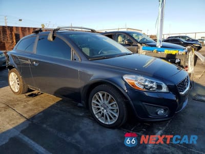 Czwarte zdjęcie samochodu z boku: 2012 VOLVO C30 T5 VIN:YV1672MK8C2269072 - miniatura