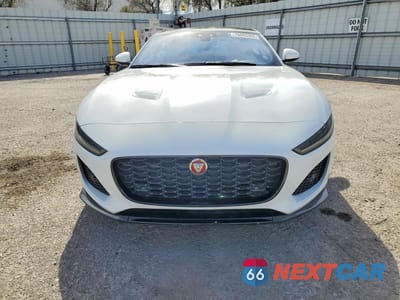 Piąte zdjęcie samochodu w środku: 2022 JAGUAR F-TYPE VIN:SAJDD1EE1NCK77652 - miniatura