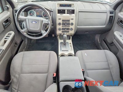 Zdjęcie 8 z 12 samochodu: 2011 FORD ESCAPE XLT VIN:1FMCU9DG3BKC59341 - miniatura