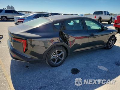 Trzecie zdjęcie samochodu z tyłu: 2025 KIA K4 LXS VIN:3KPFT4DE8SE049696 - miniatura
