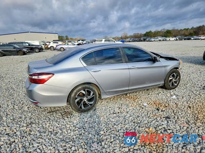 Trzecie zdjęcie samochodu z tyłu: 2017 HONDA ACCORD LX VIN:1HGCR2F3XHA177226 - miniatura