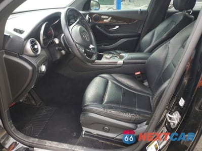 Zdjęcie 7 z 13 samochodu: 2019 MERCEDES BENZ GLC 300 4MATIC VIN:WDC0G4KB6KV158697 - miniatura