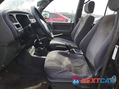 Zdjęcie 7 z 13 samochodu: 1999 ISUZU TROOPER S VIN:JACDJ58X4X7918184 - miniatura