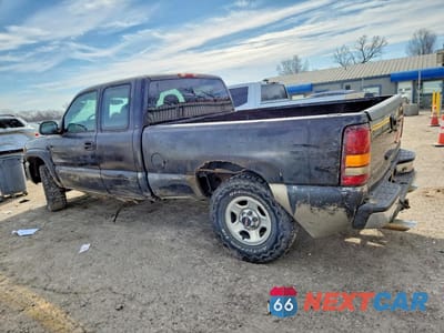 Drugie zdjęcie samochodu z przodu: 2003 GMC NEW SIERRA K1500 VIN:2GTEK19T231199824 - miniatura