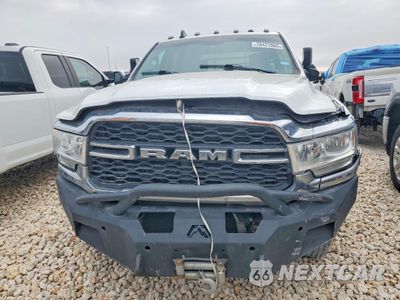 Piąte zdjęcie samochodu w środku: 2020 RAM 3500 VIN:3C7WRTCL5LG225816 - miniatura