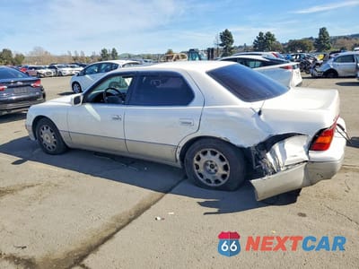 Drugie zdjęcie samochodu z przodu: 1996 LEXUS LS 400 BASE VIN:JT8BH22F4T0061420 - miniatura