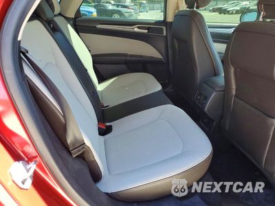 Zdjęcie 10 z 12 samochodu: 2020 FORD FUSION SE VIN:3FA6P0HD0LR104754 - miniatura