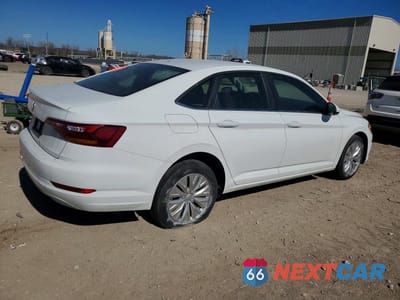 Trzecie zdjęcie samochodu z tyłu: 2019 VOLKSWAGEN JETTA S VIN:3VWN57BU1KM063749 - miniatura