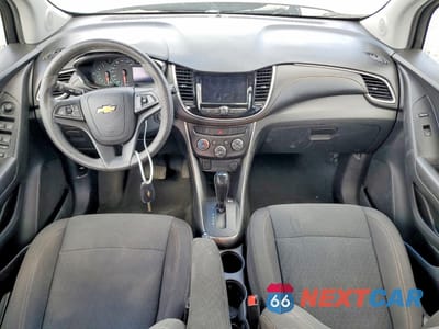 Zdjęcie 8 z 13 samochodu: 2021 CHEVROLET TRAX LS VIN:KL7CJKSBXMB334225 - miniatura