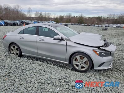 Czwarte zdjęcie samochodu z boku: 2017 MERCEDES-BENZ CLA 250 4MATIC VIN:WDDSJ4GB1HN468957 - miniatura