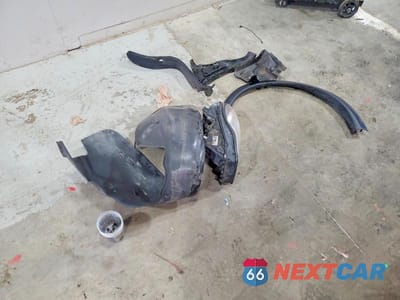 Zdjęcie 13 z 13 samochodu: 2014 VOLVO XC90 VIN:YV4952CY1E1684027 - miniatura