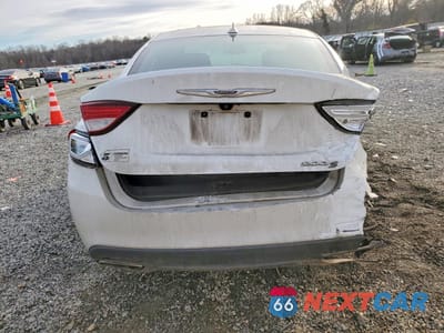 Zdjęcie 6 z 13 samochodu: 2015 CHRYSLER 200 S VIN:1C3CCCBB2FN683713 - miniatura