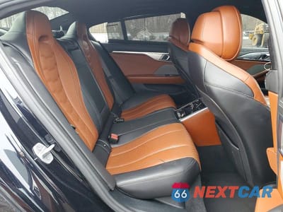 Zdjęcie 10 z 11 samochodu: 2023 BMW 840XI VIN:WBAGV4C0XPCK65257 - miniatura