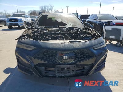 Piąte zdjęcie samochodu w środku: 2021 ACURA TLX TECH A VIN:19UUB6F5XMA011431 - miniatura