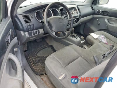 Zdjęcie 8 z 12 samochodu: 2006 TOYOTA TACOMA VIN:5TENX22N96Z273159 - miniatura