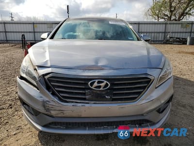 Piąte zdjęcie samochodu w środku: 2016 HYUNDAI SONATA SPORT VIN:5NPE34AF6GH296226 - miniatura