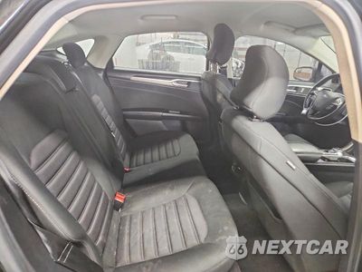 Zdjęcie 10 z 11 samochodu: 2018 FORD FUSION SE VIN:3FA6P0H74JR284537 - miniatura