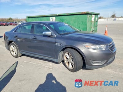 Czwarte zdjęcie samochodu z boku: 2019 FORD TAURUS LIMITED VIN:1FAHP2F84KG111450 - miniatura
