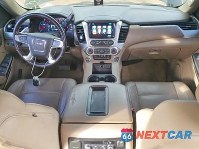 Zdjęcie 8 z 13 samochodu: 2018 GMC YUKON SLT VIN:1GKS2BKC4JR124294 - miniatura
