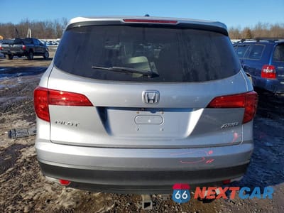 Zdjęcie 6 z 12 samochodu: 2017 HONDA PILOT EXL VIN:5FNYF6H52HB082525 - miniatura