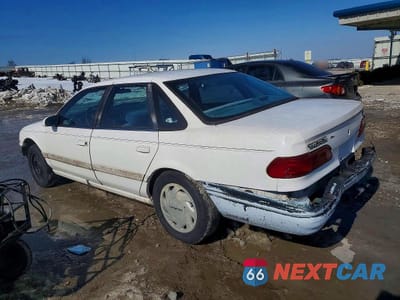 Drugie zdjęcie samochodu z przodu: 1994 FORD TAURUS GL VIN:1FALP52U3RA282220 - miniatura