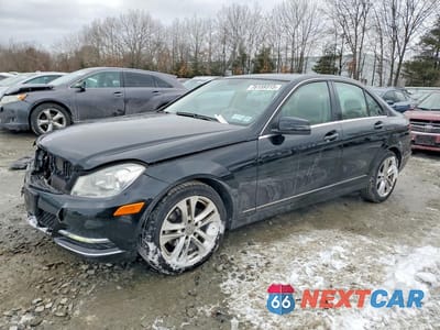 2012 MERCEDES-BENZ C 300 4MATIC WDDGF8BB8CF916586 - główne zdjęcie licytacji z USA - miniatura