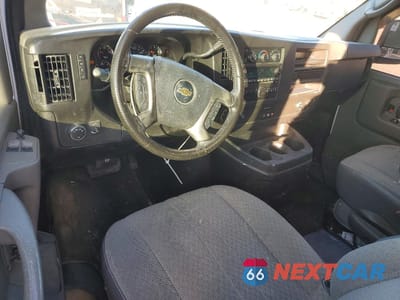 Zdjęcie 8 z 13 samochodu: 2014 CHEVROLET EXPRESS G1500 LT VIN:1GBSGCF4XE1139834 - miniatura