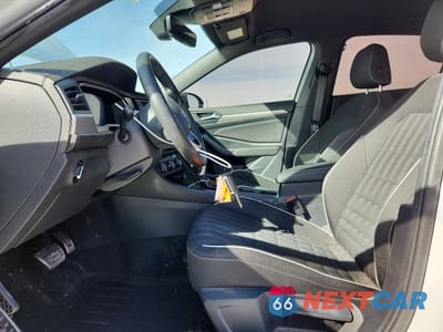 Zdjęcie 7 z 12 samochodu: 2024 VOLKSWAGEN JETTA SPORT VIN:3VWBM7BU1RM086724 - miniatura