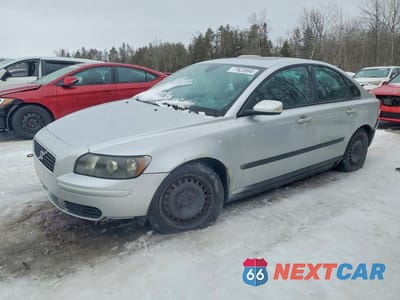 2005 VOLVO S40 2.4I YV1MS382052076259 - główne zdjęcie licytacji z USA - miniatura
