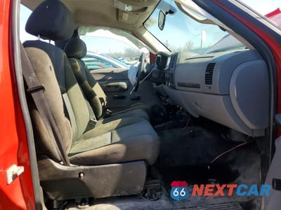 Zdjęcie 7 z 12 samochodu: 2010 GMC SIERRA K1500 VIN:1GTPKTE03AZ288354 - miniatura