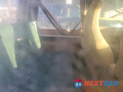 Zdjęcie 10 z 11 samochodu: 1998 JEEP WRANGLER / TJ SAHARA VIN:1J4FY49S7WP775386 - miniatura