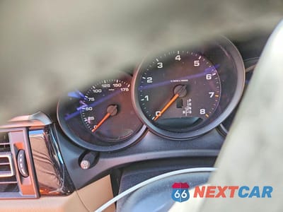 Zdjęcie 9 z 14 samochodu: 2020 PORSCHE MACAN VIN:WP1AA2A50LLB13343 - miniatura