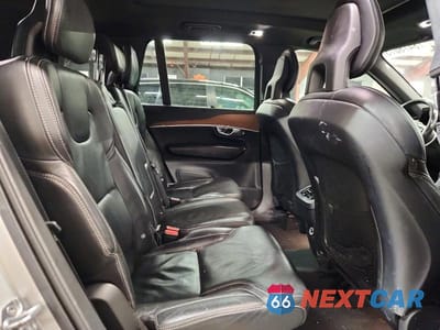 Zdjęcie 11 z 12 samochodu: 2018 VOLVO XC90 T6 VIN:YV4A22PL0J1364339 - miniatura