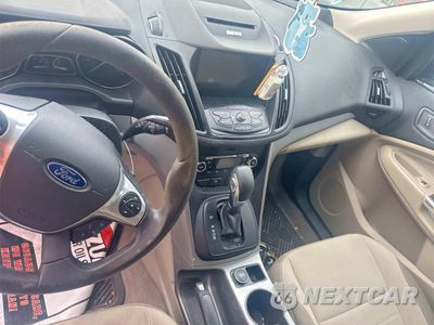 Zdjęcie 9 z 10 samochodu: 2014 FORD ESCAPE SE BLACK VIN:1FMCU0GXXEUC41287 - miniatura