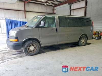 2008 GMC SAVANA 1GKFG154181173916 - główne zdjęcie licytacji z USA - miniatura