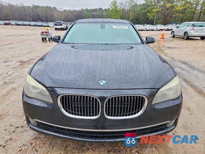 Piąte zdjęcie samochodu w środku: 2012 BMW 740 I VIN:WBAKA4C54CC613467 - miniatura