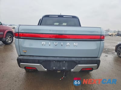 Zdjęcie 6 z 12 samochodu: 2023 RIVIAN R1T ADVENTURE VIN:7FCTGAAA3PN017985 - miniatura